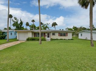1108 Clearwater Rd, Daytona Beach, FL 32114
