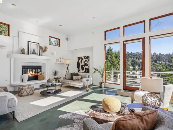 6938 Buckingham Blvd, Berkeley, CA 94705