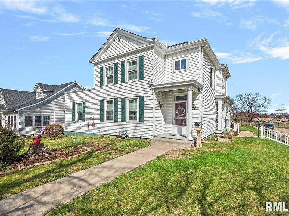 1st image of 402 W Washington St