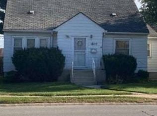 18107 Burnham Ave, Lansing, IL 60438