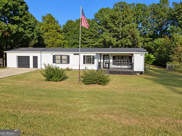 910 Steele Dr, Hampton, GA 30228