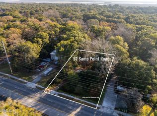 92 Sams Point Rd, Beaufort, SC 29907