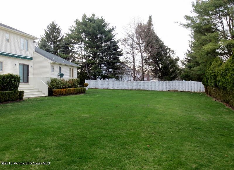 2nd image of 7 Jonathon Ct