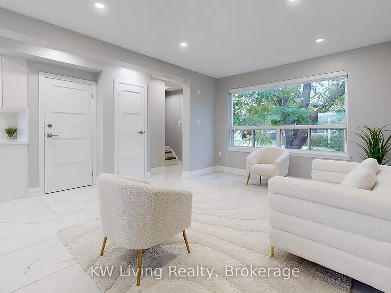 251 McConvey Dr #MAIN — Photo 4