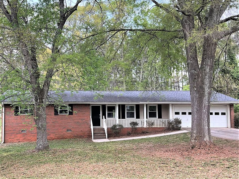 1st image of 2773 Majestic Cir