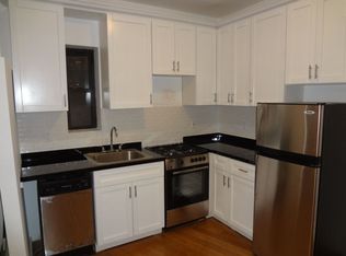 49 Clinton St FRNT B, New York, NY 10002