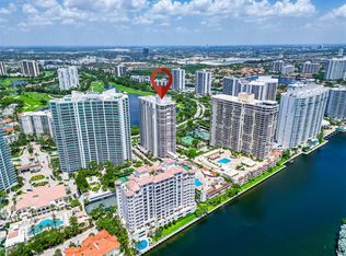 20185 E Country Club Dr APT 1702, Aventura, FL 33180
