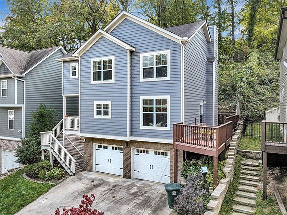 4th image of 908 Dartmouth St
