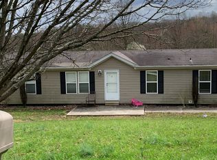 386 Bell Farm Rd, Jeffersonville, KY 40337