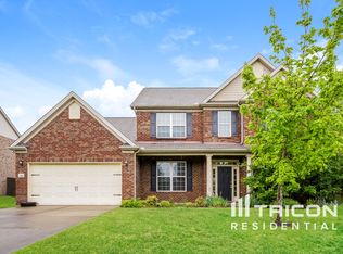 1006 Lacebark Ln, Hendersonville, TN 37075
