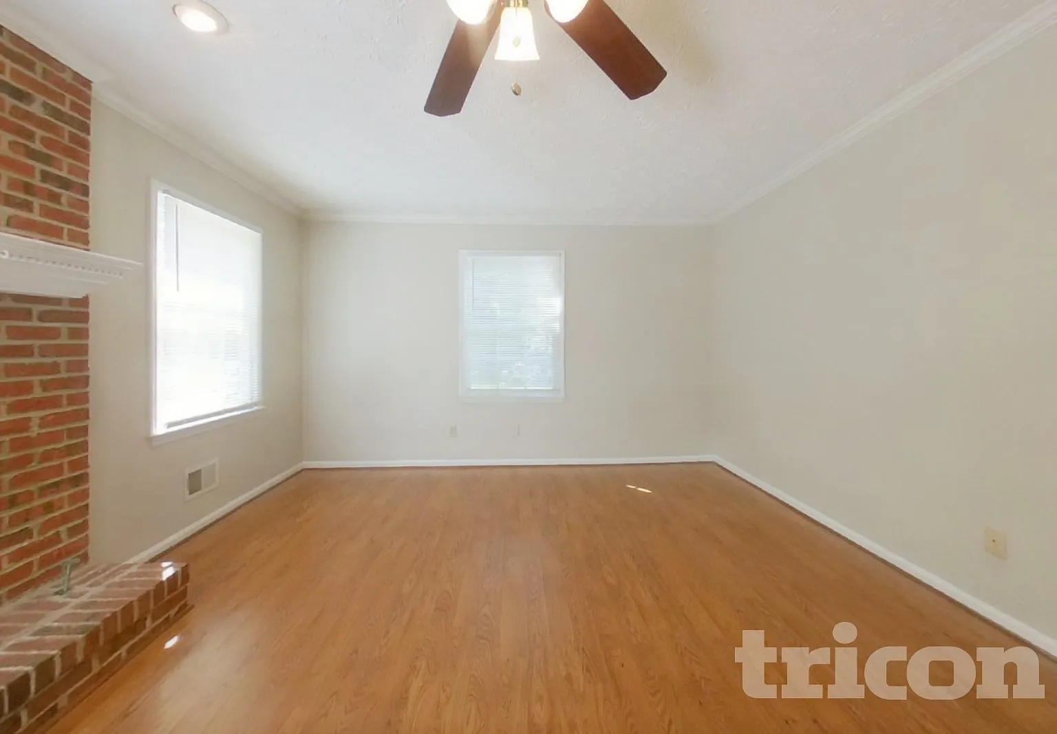 1516 Maple Ridge Drive Suwanee GA — Photo 3