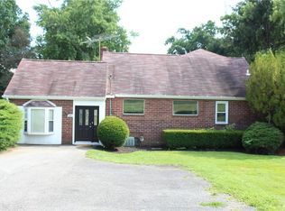 360 Center Grange Rd, Monaca, PA 15061