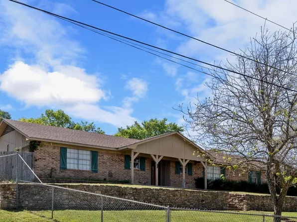106 Butler Dr, Valley Mills, TX 76689