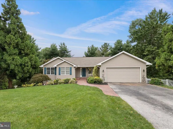 15 Treetop Trl, Fairfield, PA 17320