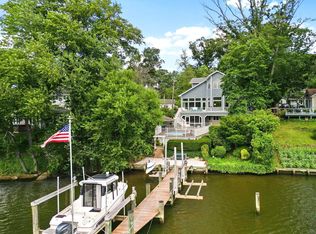 734 Oak Grove Cir, Severna Park, MD