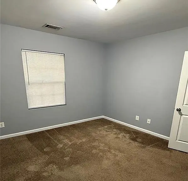 5054 Lower Elm St S — Photo 12