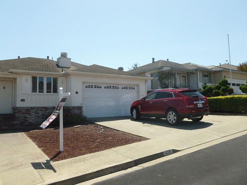 2nd image of 419 Wildwood Dr