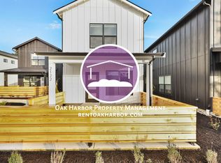 2122 32nd St, Anacortes, WA 98221
