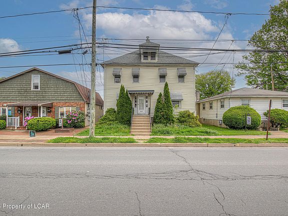 4th image of 467 Northampton St