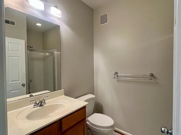 1509 N Point Dr #303 — Photo 18