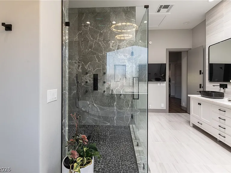 7880 Dana Point Ct — Photo 30