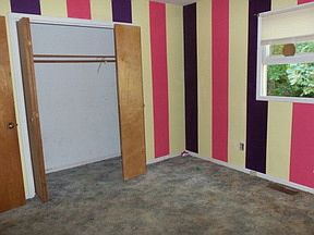 2nd image of 2185 Warlick Pl