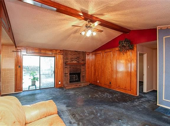 4th image of 2105 Rainwood Ct