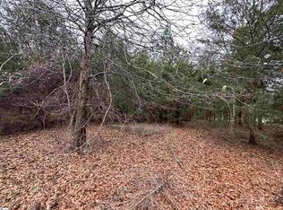 100 Black Duck Ln, Wellford, SC 29385