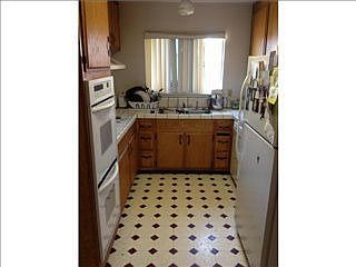 3rd image of 1311 Thermal Ave