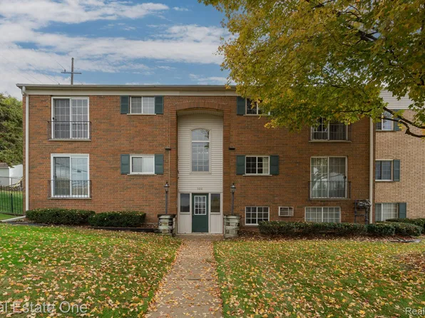 500 Elizabeth St APT 202, Rochester, MI 48307
