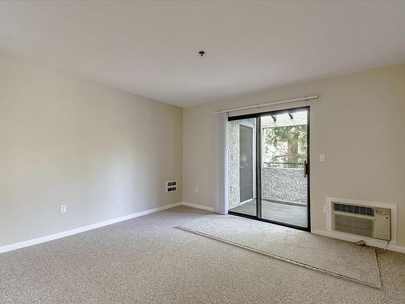 5th image of 880 E Fremont Ave APT 724