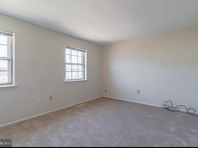 1831 Pennland Ct — Photo 21