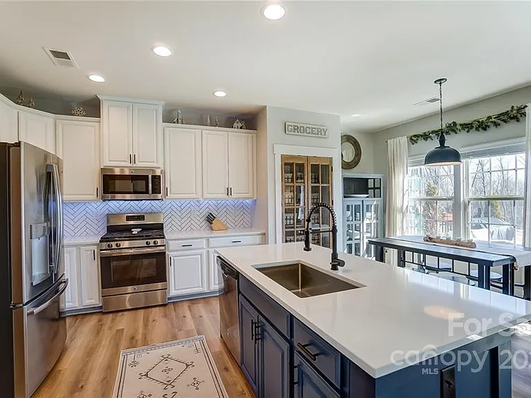 3606 Dolly Madison Rd — Photo 15