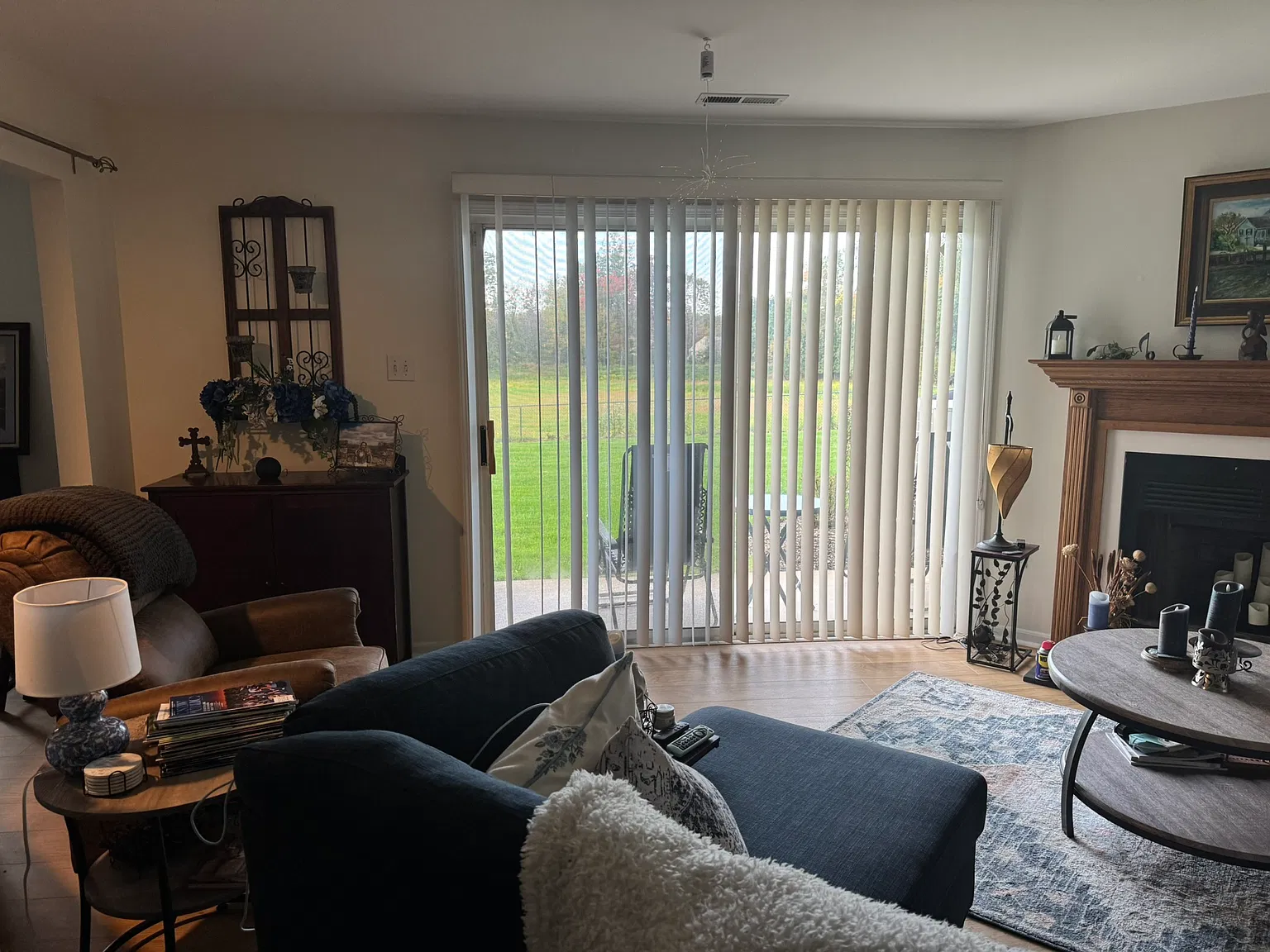 2 bed, 1250 sqft, $2,090 — Photo 3