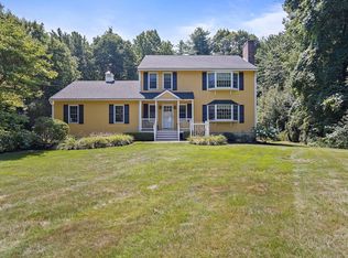 97 Flanagan Hill Rd, Sterling, MA 01564