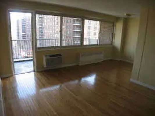 Rented by Stonehenge NYC LLC | media 1