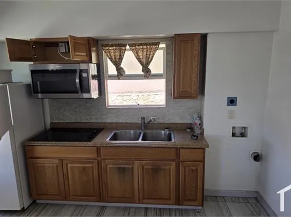 5725 E Yandell Dr, El Paso, TX 79925