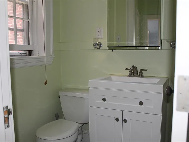 31 Concord Ave #11 — Photo 13