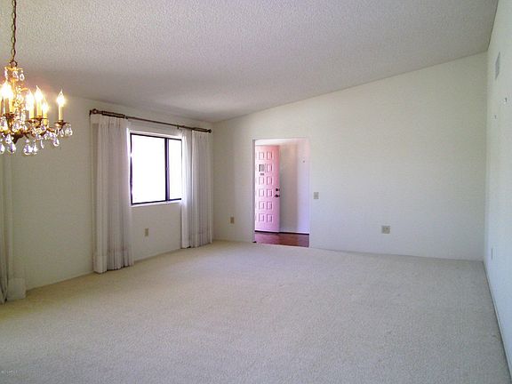 3rd image of 13213 W Serenade Cir