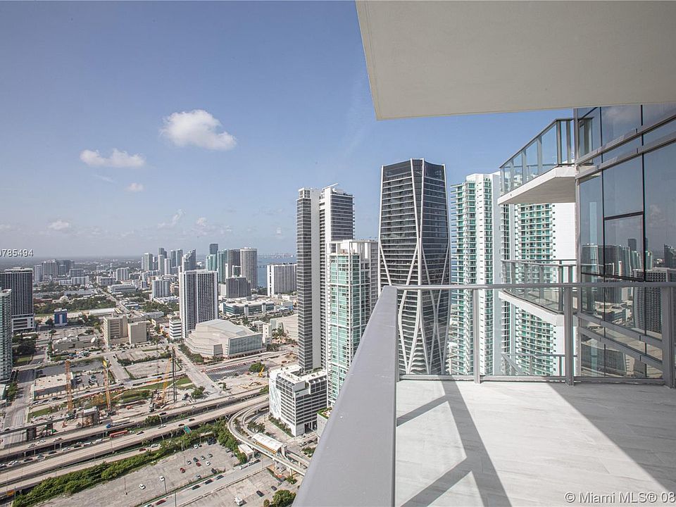1st image of 851 NE 1 Ave #4502
