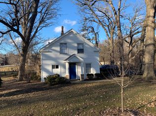 1S740 Winfield Rd, Winfield, IL 60190