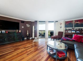 719 Harmon Cove Tower #719, Secaucus, NJ