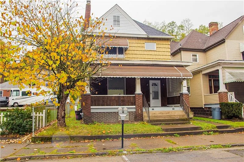 309 S 3rd Ave photo 1