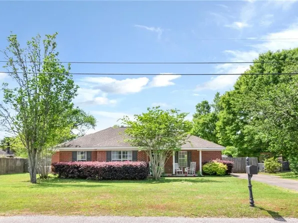 2065 Whip Poor Will Ct S, Semmes, AL 36575