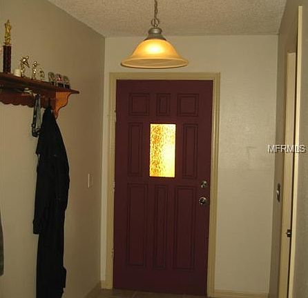 3rd image of 4874 Meadow Dr