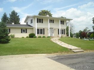 206 Tower Hill Dr, Columbia, IL 62236
