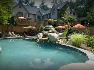 31 Chmura Rd, Hadley, MA 01035