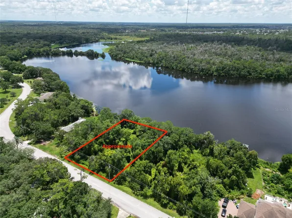 12915 SHADOW RUN BOULEVARD, RIVERVIEW, FL 33569