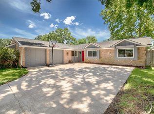 1918 Redway Ln, Houston, TX 77062