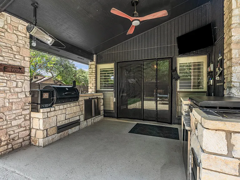 4501 Black Hickory Woods — Photo 33
